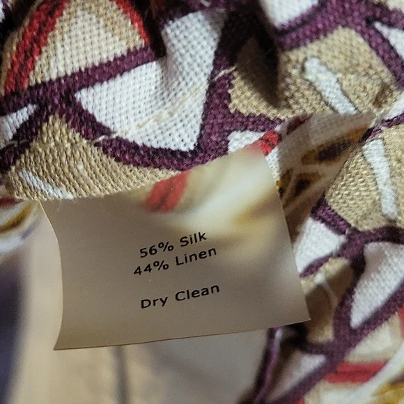 Talbots Women's Long-sleeved Printed V-Neck Silk and Linen Blouse Size 8 - Picture 9 of 10